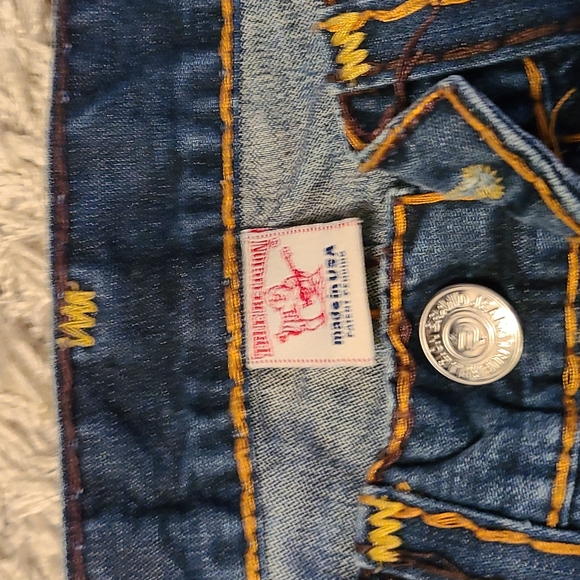 True religion dark blue jeans size 34 x 29.5 - Picture 5 of 13